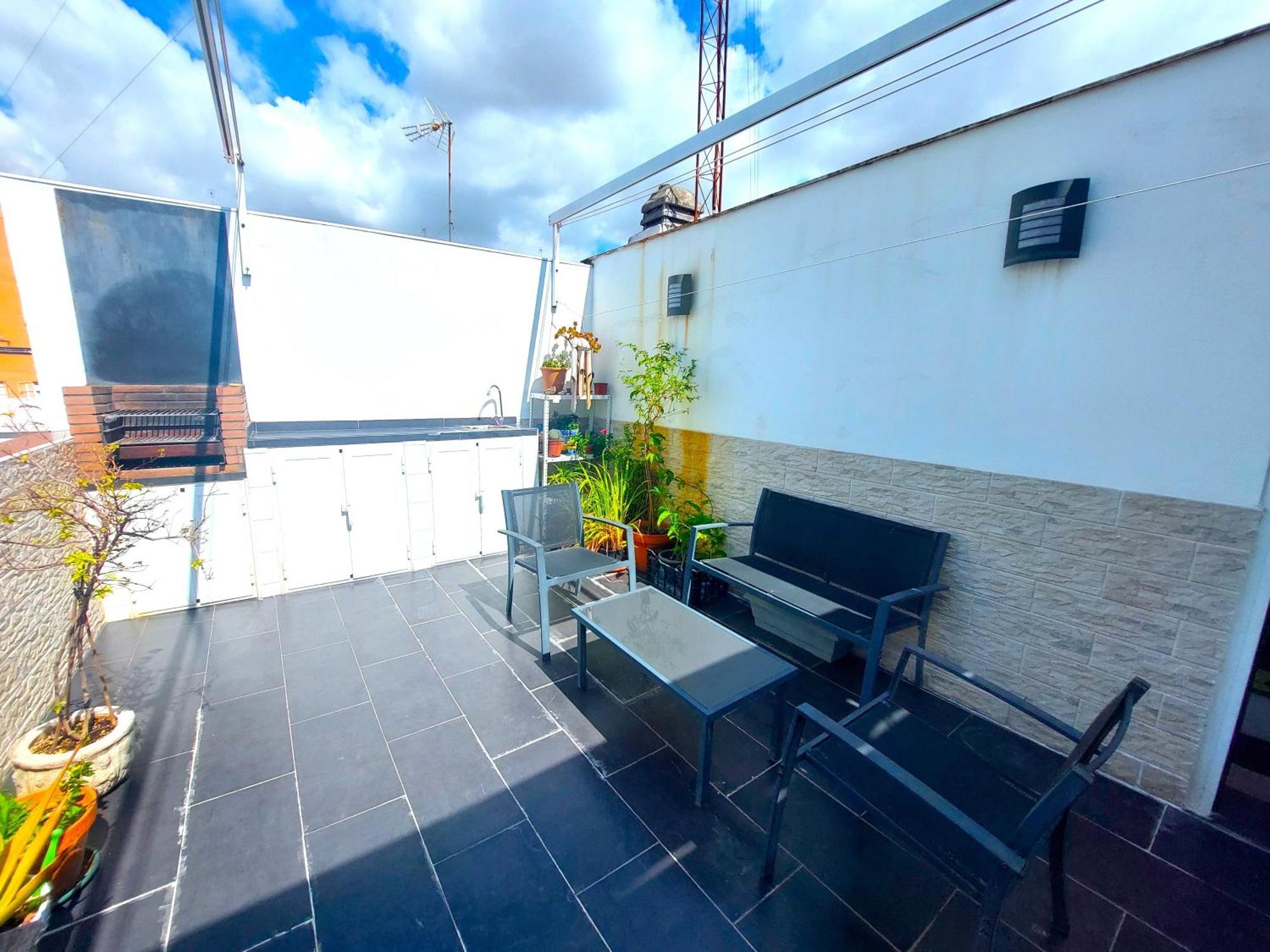 Apartamento Con Terraza Apartment *